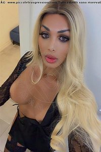 Foto selfie trans Camilla Brazil Firenze 3899059453