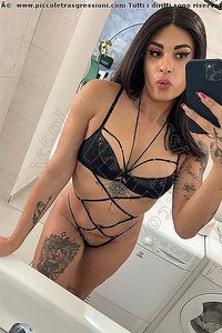 Foto selfie trans Priscilla Salerno 3934598374