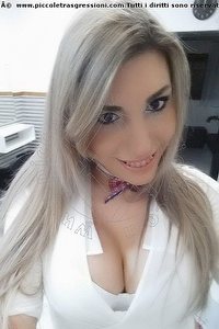 Foto selfie trans escort Leonarda Marques Reggio Emilia 3664441919