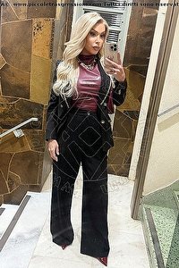 Foto selfie trans Carol Vendraminy Milano 3284674176