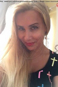 Foto selfie trans escort Jenny Lopez Bassano Del Grappa 3314816734