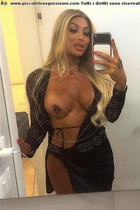 Foto selfie trans escort Camilla Brazil Firenze 3899059453