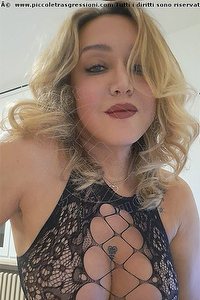 Foto selfie trans escort Vivian Blond Ferrara 3533438679