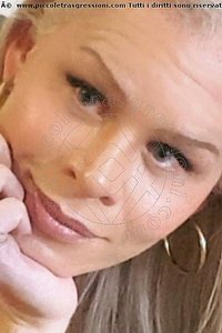 Foto selfie trans Sweet Luana Belluno 3890047825