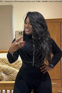 Foto selfie trans Giulia Brasiliana Barletta 3881789151