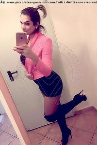 Foto selfie trans Lara Bella Prato 3896292459