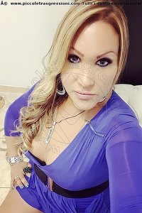 Foto selfie trans Gyselle Pires Isernia 3273386244