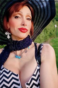 Foto selfie mistress trans Regina Xena Italiana Monza 3889831116