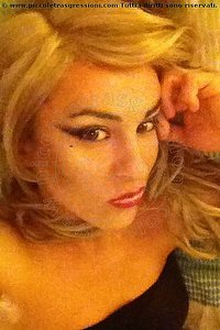 Foto selfie trav Karol Trani 3312095693