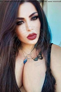 Foto selfie girls Adriana Curvy Termoli 3801462000