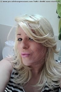 Foto selfie trans Bruna Kiss Foggia 3711795505