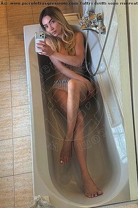 Foto selfie trans escort Vanessa Hilton Brescia 3245846577