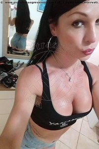 Foto selfie trans escort Sabrina Italiana Locarno 3274768838