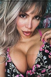 Foto selfie trans escort Karina Becker Bologna 3882588734