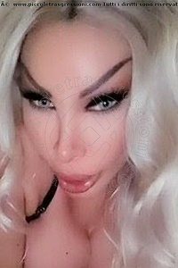 Foto selfie trans Monique Cassano Delle Murge 3201830286