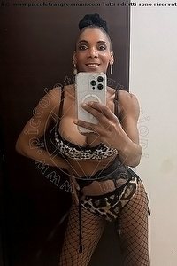 Foto selfie trans escort Carolina Alba Adriatica 3277307379
