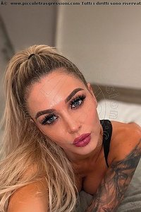 Foto selfie trans escort Rossana Bulgari Italiana Bari 3664827160