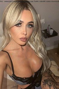 Foto selfie trans escort Rossana Bulgari Italiana Foggia 3664827160