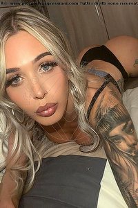 Foto selfie trans escort Rossana Bulgari Italiana Foggia 3664827160