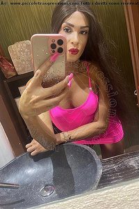 Foto selfie trans escort Priscilla Salerno 3934598374