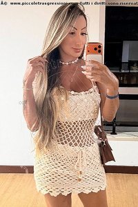 Foto selfie trans Raphaela Martins Pornostar Benevento 3717753345