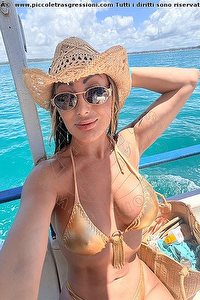 Foto selfie trans Raphaela Martins Pornostar Benevento 3717753345