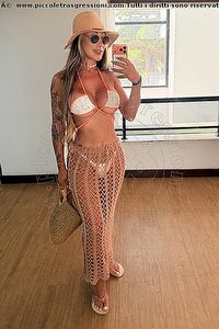 Foto selfie trans Raphaela Martins Pornostar Benevento 3717753345