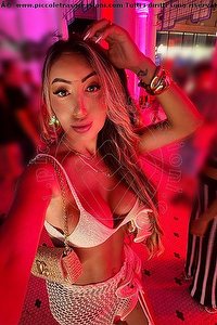 Foto selfie trans Raphaela Martins Pornostar Benevento 3717753345