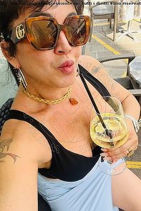 Foto selfie trans escort Veronica Dellavi Bolzano 3271423372