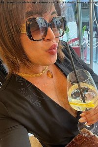 Foto selfie trans escort Veronica Dellavi Bolzano 3271423372