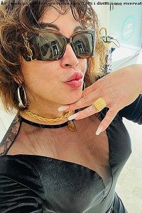 Foto selfie trans escort Veronica Dellavi Bolzano 3271423372