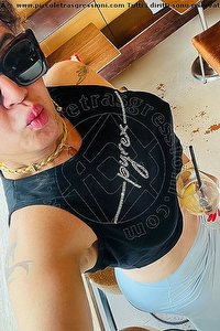 Foto selfie trans escort Veronica Dellavi Bolzano 3271423372