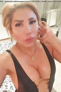 Foto selfie trans escort Camilla Verona 3335737577