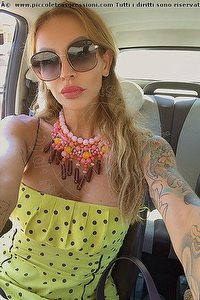Foto selfie trans Valeria Treviso 3388718849