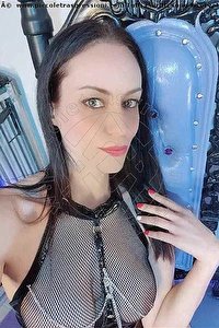 Foto selfie mistress Dea Luxurya Sondrio 3884989072