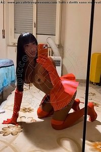 Foto selfie trans escort Miss Pocahontas Bologna 3398059304