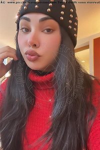 Foto selfie trans escort Jennifer Anguria Pornostar Civitanova Marche 3499398298