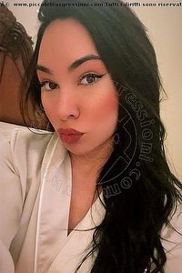 Foto selfie trans escort Jennifer Anguria Pornostar Civitanova Marche 3499398298