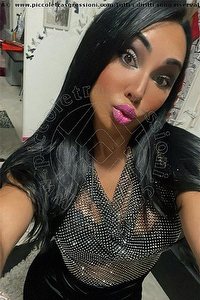 Foto selfie trans escort Jennifer Anguria Pornostar Civitanova Marche 3499398298