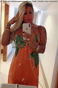 Foto selfie trans escort Marcella Ferrari Firenze 3514094172