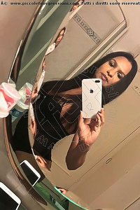 Foto selfie trans Lodis Perugia 3661107425