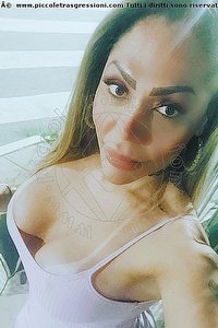 Foto selfie trans escort Isadora Tavares Brescia 3284930086