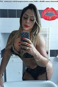 Foto selfie trans escort Isadora Tavares Brescia 3284930086