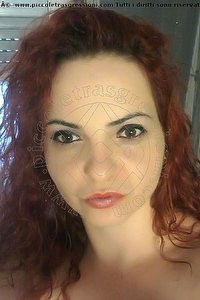 Foto selfie girls Delia Stoccarda 004915146913064