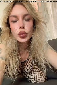 Foto selfie trans escort Sonia Italiana Milano 3476236236