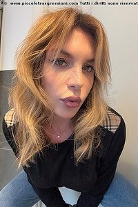 Foto selfie trans escort Sonia Italiana Pisa 3476236236