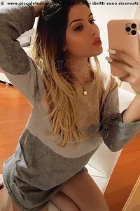 Foto selfie trans Leticia Milano 3286843782