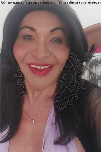 Foto selfie trans Tainá Oliveira Prato 3285382487