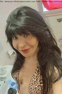Foto selfie trans escort Tainá Oliveira Prato 3285382487