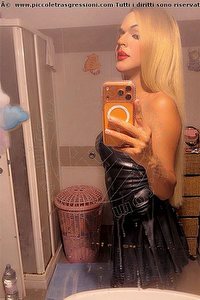 Foto selfie trans Lima Sexy Prato 3395661380